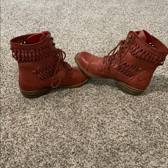 Perfect fall ankle boots - Picture 5 of 7